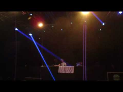 FCK NYE 2016 : Club Cheval (Canblaster b2b Panteros666) playing Hot As Hell