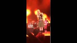 Gwen Stefani - "Asking 4 It" Live in San Diego (7/9/2016)