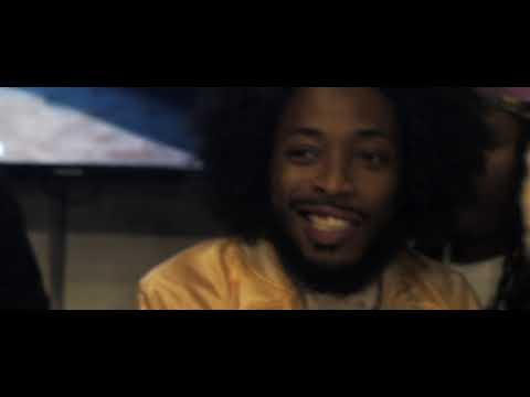 Sunny Woodz - Kick Back (ft. Ohana Bam, Twista, Clark Airlines)