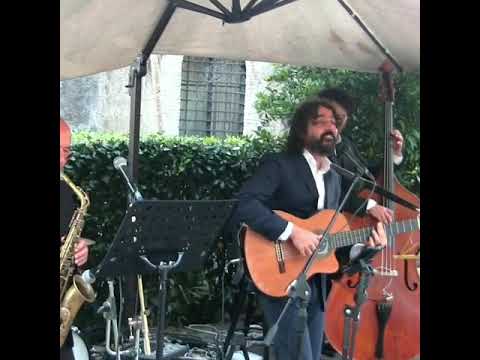 Wedding band tuscany