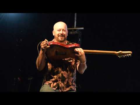 O'FUNKILLO con HABANA CASTRO - NOS VAMOS PAL KELI + SOLO MARSSIANO