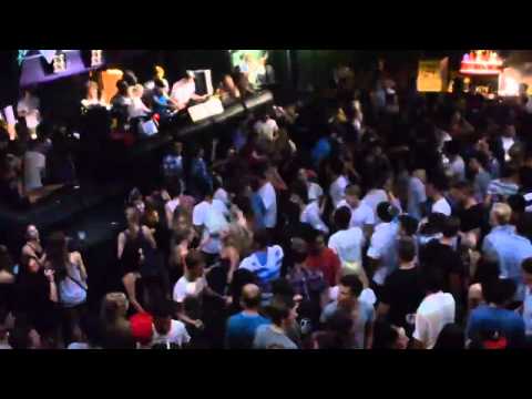 Malik Sabotage @ 3 Years Nasty Trash Alte börse Zürich 19.8.2011