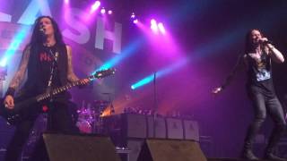 Slash ft Myles Kennedy &amp; the Conspirators~The Dissident (10/18/15)