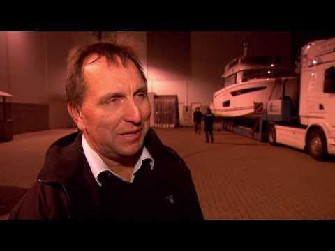 hanseboot 2013 - Nachttransport Prestige 500 und Velasco 43