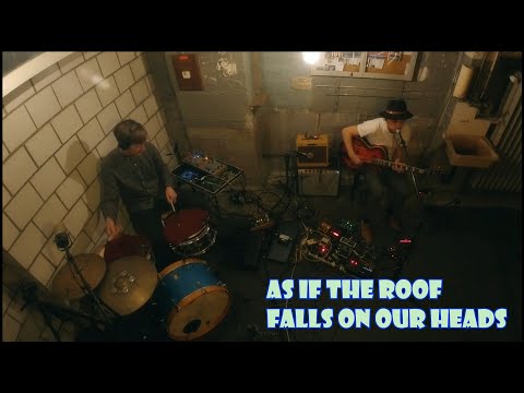 Cloks Tik - As if the Roof falls on our Heads (Live)