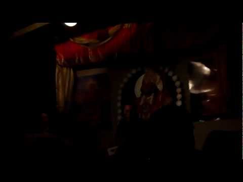 Krishna Das Intro to Hanuman Chalisa: sings "Gates of Sweet Nectar"  Sivananda Bahamas 2012.MOV