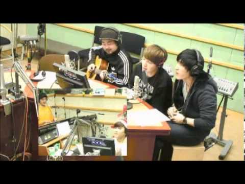 131224 Sukira Cut - Ryeowook and guest singing xmas song