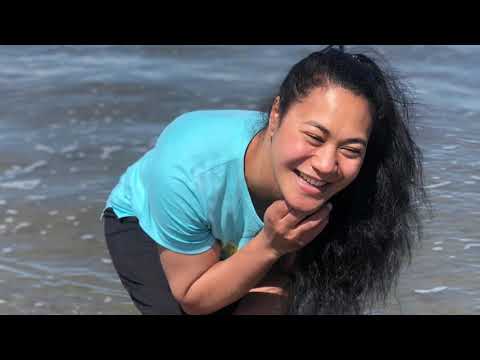 Ta’ahine fo’i lole