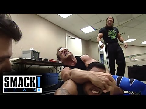 The Rock Gets Set Up & Sneak Attacked By Triple H & Chris Benoit - SMACKDOWN!