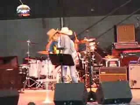 Dwight Yoakam 2013 Douglas County Fair Oregon LIVE