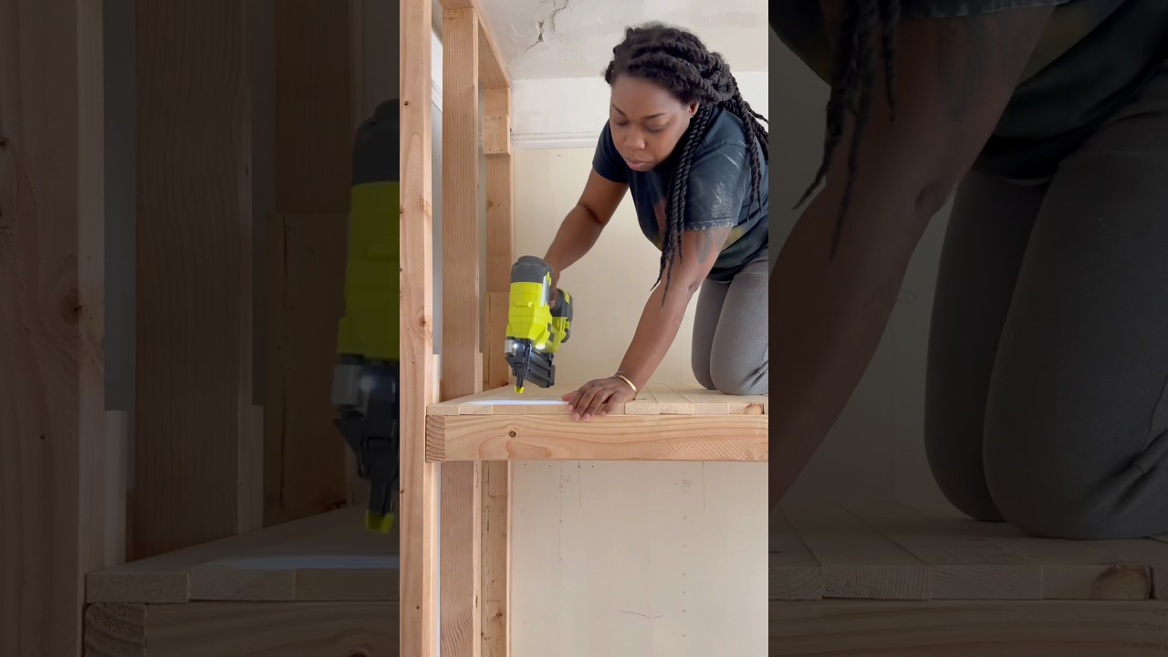 Renter friendly built in bunk beds reveal!! #beforeandafter