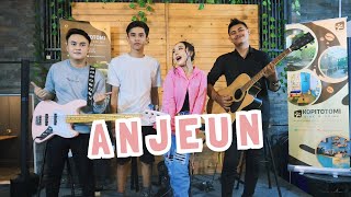 Download lagu Bunga Ehan - Anjeun (Dipopulerkan oleh Rafly Sunandar) | LIVE SESSION at KOPITOTOMI mp3 Download lagu Bunga Ehan - Anjeun (Dipopulerkan oleh Rafly Sunandar) | LIVE SESSION at KOPITOTOMI mp3