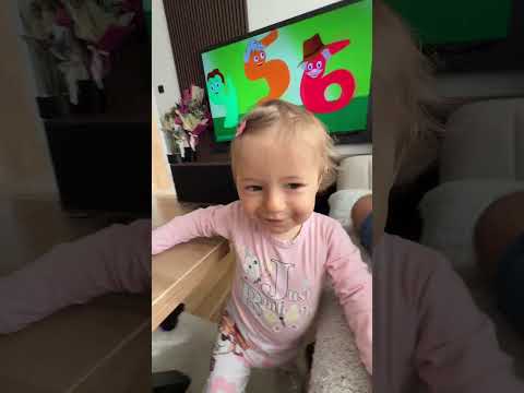 ISKRA JE SAMA NAUČILA DA BROJI 👏🌸