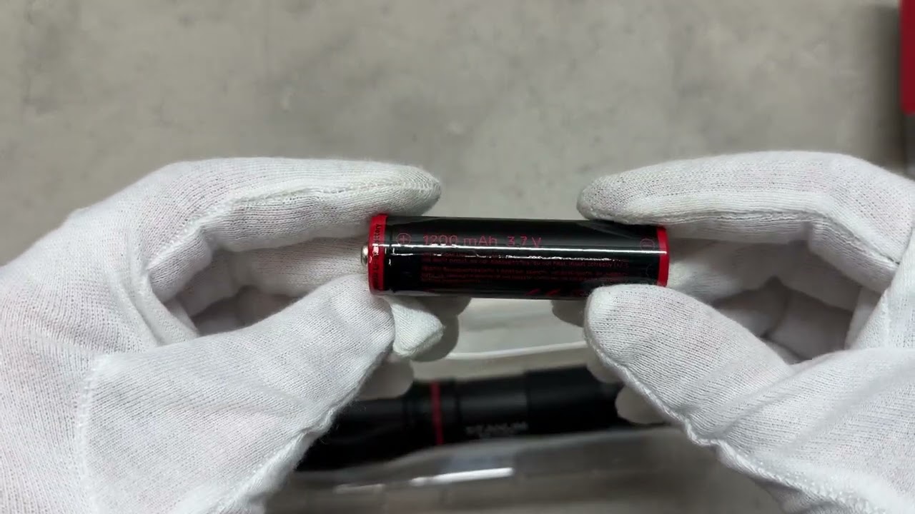 Портативний світлодіодний ліхтарик Titanum TLF-T06 300lm 6500K