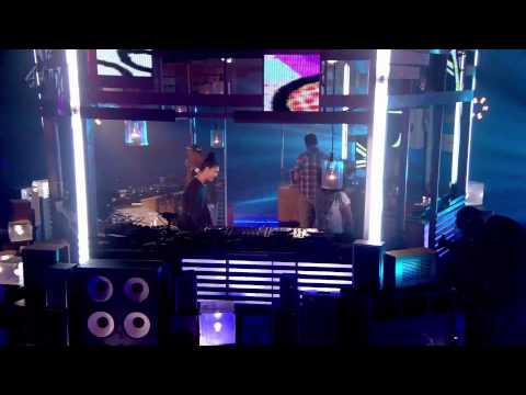 Annie Mac & Jessie Ware - Running (Disclosure Remix) HD