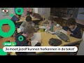Deze klas vindt sommige schoolboeken ouderwets