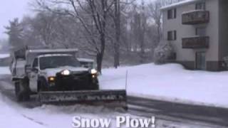 preview picture of video 'Winter Update 2011: Snow Plow!'