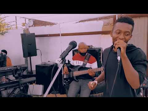 Blaq Diamond- Ubani owayazi (Cover by Leighfur) Live Performance