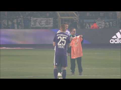 Andonline PO1 Anderlecht - Club Brugge Kick off Radzinski and Bogaert