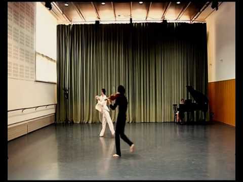 DIÁLOGOS - Violín y danza contemporánea