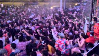 preview picture of video 'Lampang Songkran Splash Party 2015'