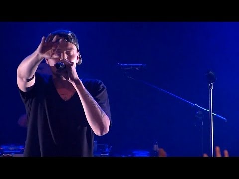 Kalle Gracias - Tvåtusentolv (LIVE KÅRHUSET PITEÅ)