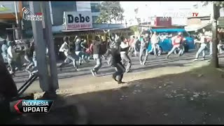 Download lagu Tawuran Pelajar Mengakibatkan Satu Pelajar Tewas mp3