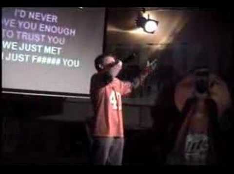 101707 SHANNA at Hedgehogs singing SUPERMAN