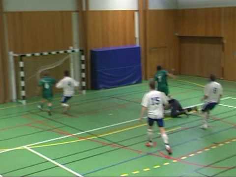 Burträsk IK försäsongs-DVD 2009: Släpp spelarna ut på gärdsgårn - det är vår! Del 1