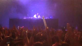 Survive - Ale Q, Carl nunes &amp; Tyler Sherritt (Pako Rodrigue