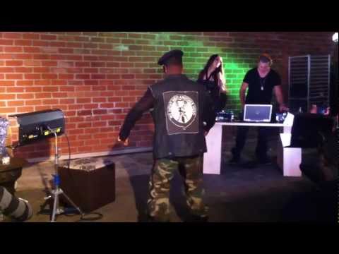 The Making Crazy Cousinz video featuring Omarion