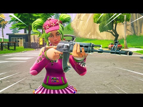 The new "HEAVY AR" in Fortnite.. (AK-47)