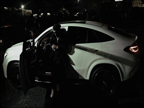 Paco Panama - Gold Jacket (Official Video) Dir. @Kiirusly