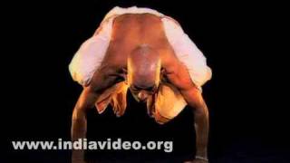 Kakasana (The Crow pose)