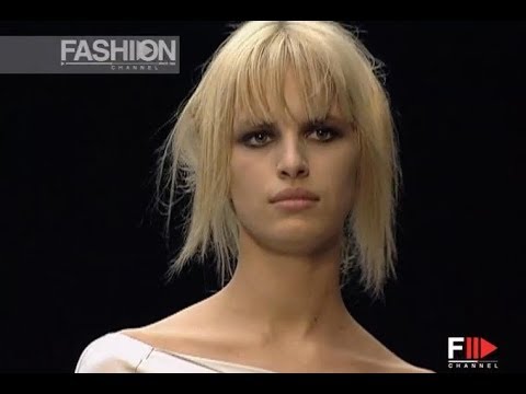 ALBERTA FERRETTI Fall Winter 2001 2002 Milan - Fashion Channel