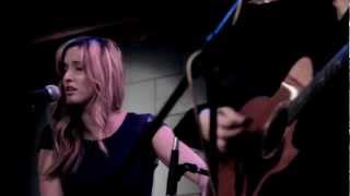 Gungor &quot;You Are The Beauty&quot; at RELEVANT