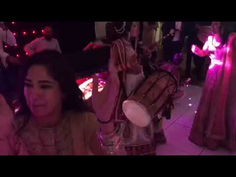 Bride Plays Dhol at her own Wedding! Shock!