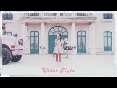 Melanie Martinez - Class Fight (clean version of the movie) (áudio)