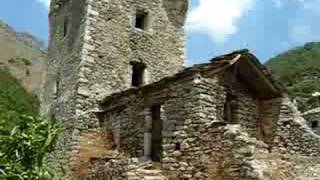 preview picture of video 'Dourakis Tower in Kastania, Mani, Peloponnese'