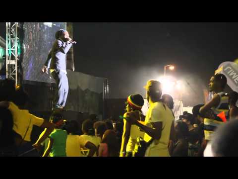 Junior Reid and Andrew & Wada Blood Performs @ JA 50