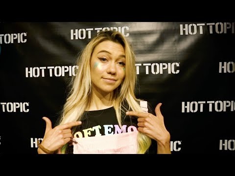 Hot Topic Hollywood Highland