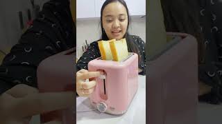 Download lagu SAMANTHA MAKES ROTI GOSONG WITH SISTER AUREY mp3