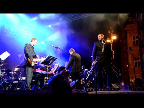 Big`O`Band - [Big'O'Band] Bill Conti - Gonna Fly Now (HD) live