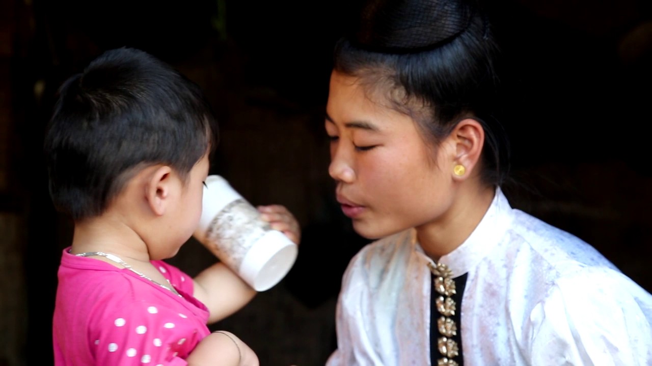 Trải nghiệm buồn về chăm sóc bà mẹ và trẻ em tại Chiềng Ngàm - Thuận Châu