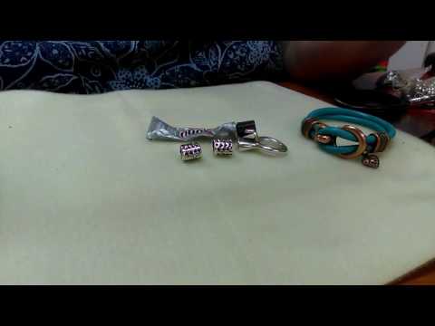 Buckle clasp bracelet