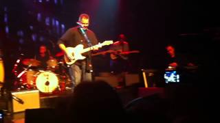 Download lagu Vince Gill - Tryin' to get over you mp3