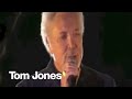 Tom Jones - Run On (Live at The AFL Grand Final, 2014)