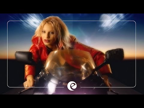 EMILIA - SAMO S POGLED • Емилия - Само с поглед • 2001