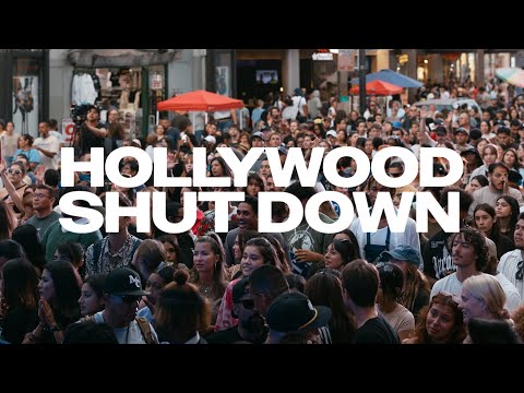 Thousands shut down Hollywood Blvd for Jesus (2024)