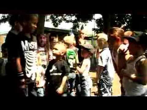 Darkbuster - "Skinhead" I Scream Records - Official Music Video